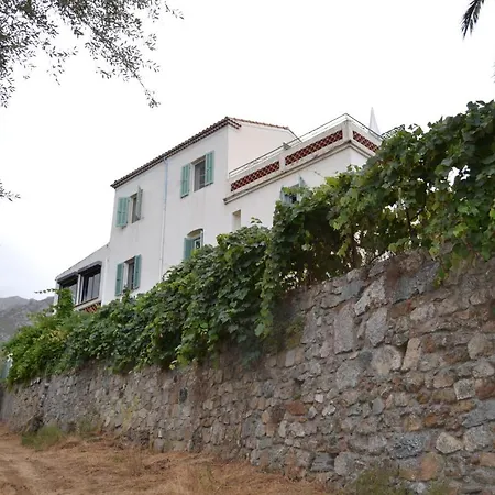 Grande Maison En Bordure De Village Ferienhaus